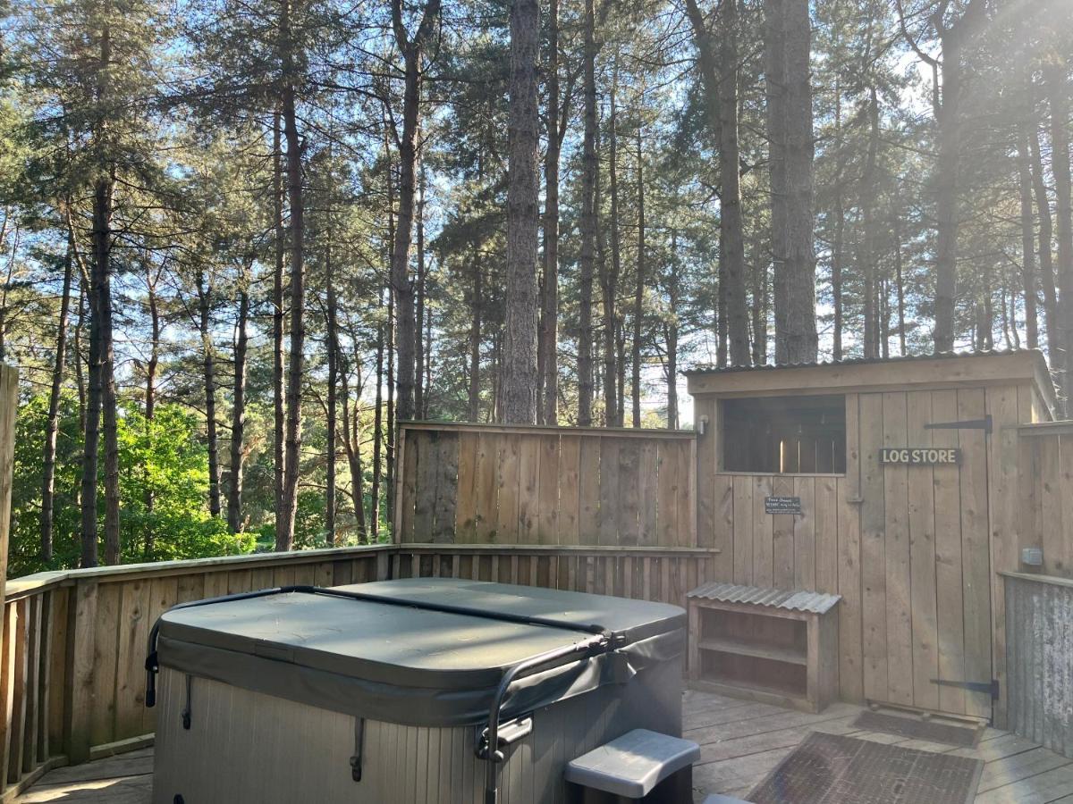 Keepers Cabin - Hot Tub King's Lynn Exterior photo